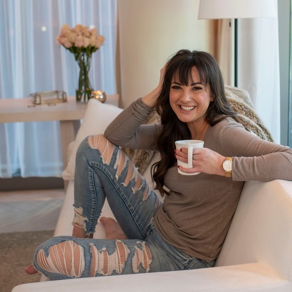 Meet your Posher, Kimberly - Picture 1 of 1